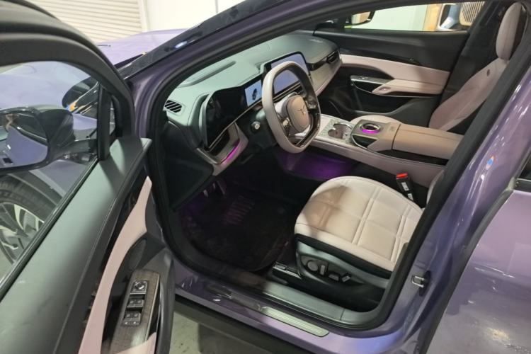 Used Hongqi Tiangong 08 2025 680 Ultra Four-Wheel-Drive Version Driver Seat