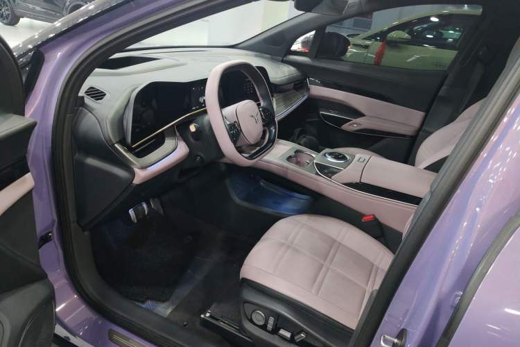 Used Hongqi Tiangong 08 2025 680 Ultra Four-Wheel-Drive Version Driver Seat