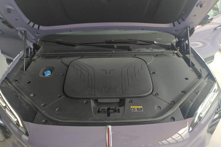 Used Hongqi Tiangong 08 2025 680 All-Wheel Drive Smart Selection Edition Engine Bay