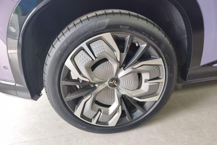 Used Hongqi Tiangong 08 2025 680 Ultra Four-Wheel-Drive Version Exterior 5