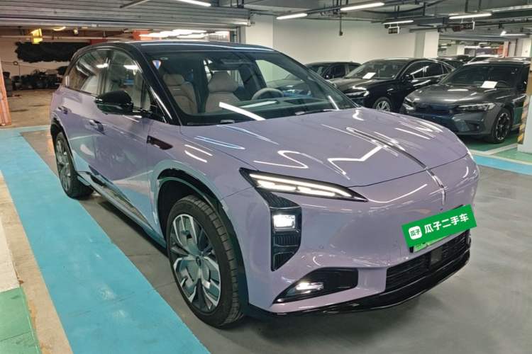 Used Hongqi Tiangong 08 2025 680 Ultra Four-Wheel-Drive Version Front Right 45 Deg
