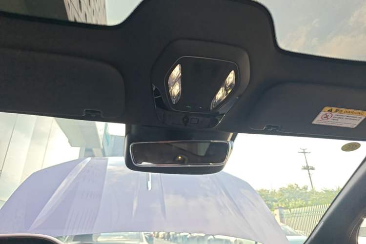 Used Hongqi Tiangong 08 2025 680 Ultra Four-Wheel-Drive Version Headliner