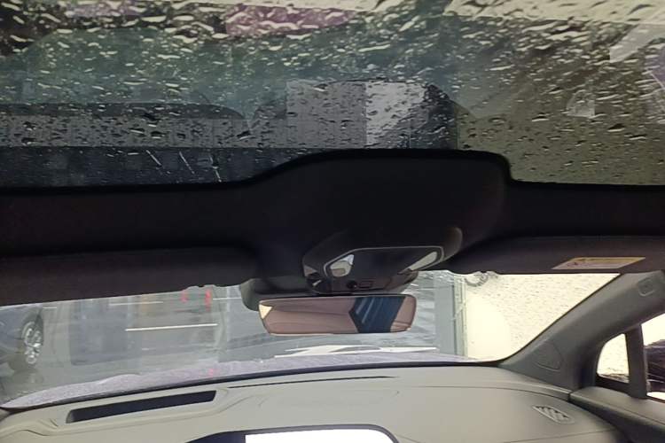 Used Hongqi Tiangong 08 2025 680 Ultra Four-Wheel-Drive Version Headliner