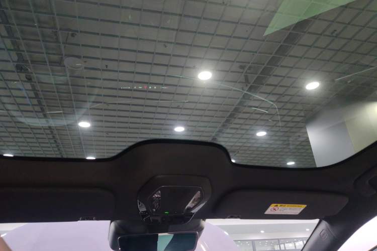 Used Hongqi Tiangong 08 2025 680 Ultra Four-Wheel-Drive Version Headliner
