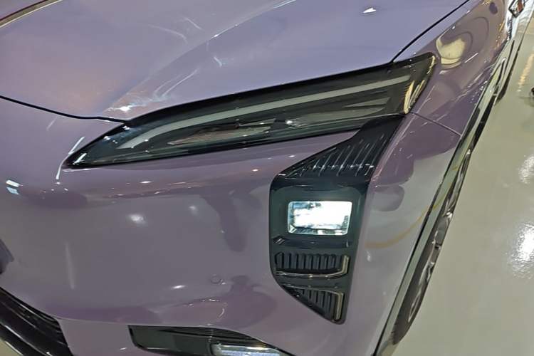 Used Hongqi Tiangong 08 2025 680 Ultra Four-Wheel-Drive Version Left Front Headlight
