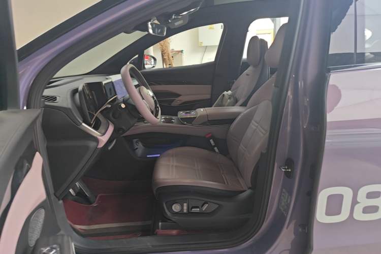 Used Hongqi Tiangong 08 2025 680 Ultra Four-Wheel-Drive Version Left Front Seat