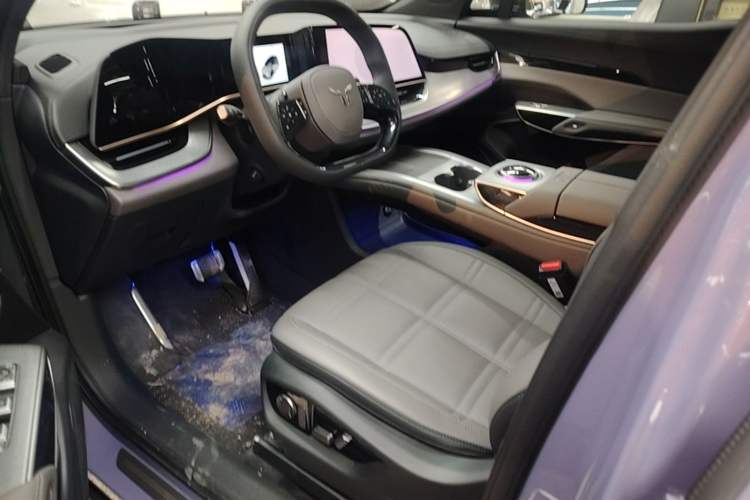 Used Hongqi Tiangong 08 2025 730 Smart Selection Edition Left Front Seat