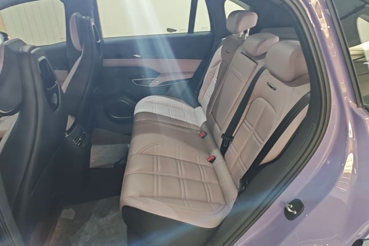Used Hongqi Tiangong 08 2025 680 Ultra Four-Wheel-Drive Version Left Rear Seat