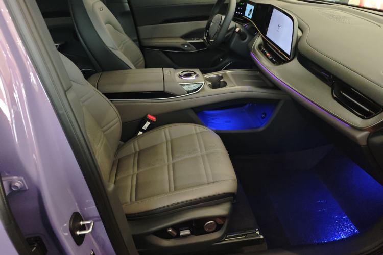 Used Hongqi Tiangong 08 2025 730 Smart Selection Edition Right Front Seat