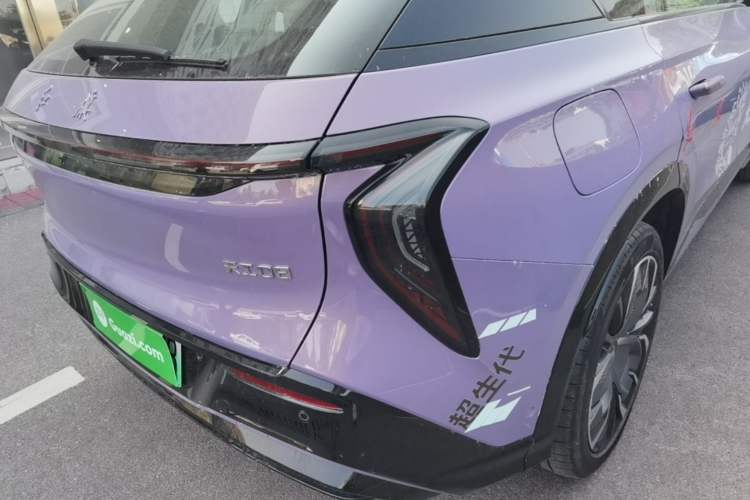 Used Hongqi Tiangong 08 2025 680 Ultra Four-Wheel-Drive Version Right Rear Taillight