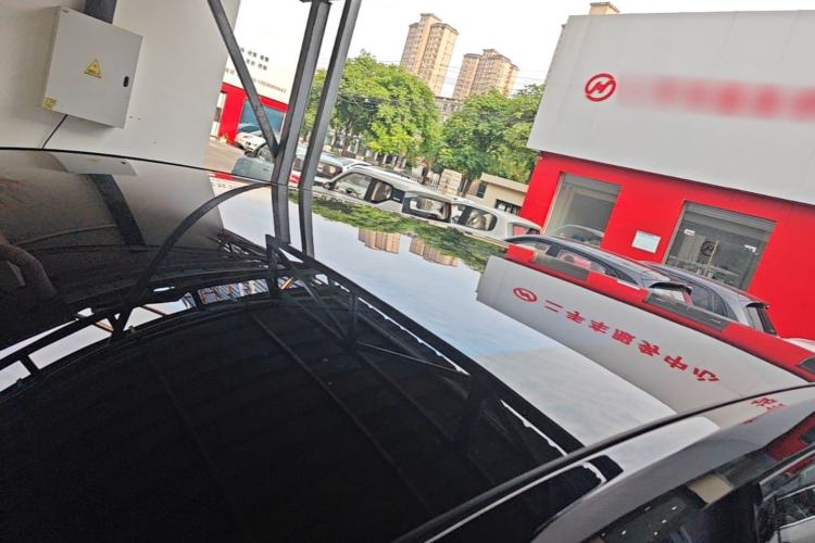 Used Hongqi Tiangong 08 2025 680 Ultra Four-Wheel-Drive Version Roof