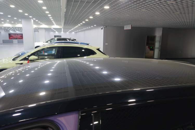 Used Hongqi Tiangong 08 2025 680 Ultra Four-Wheel-Drive Version Roof