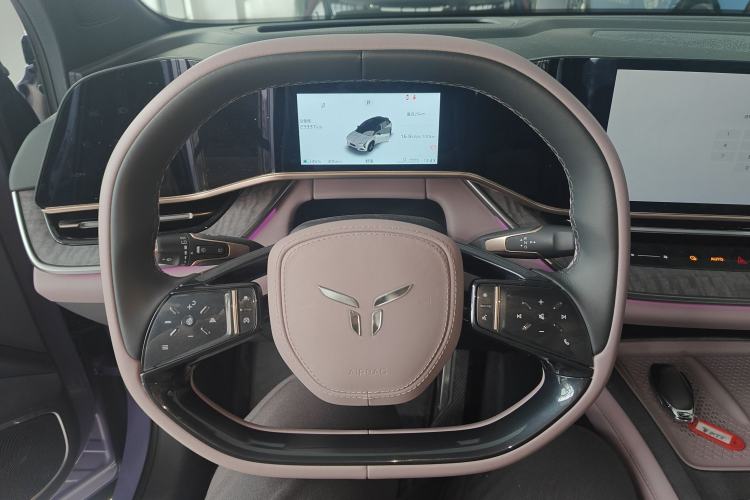 Used Hongqi Tiangong 08 2025 680 All-Wheel Drive Smart Selection Edition Steering Wheel