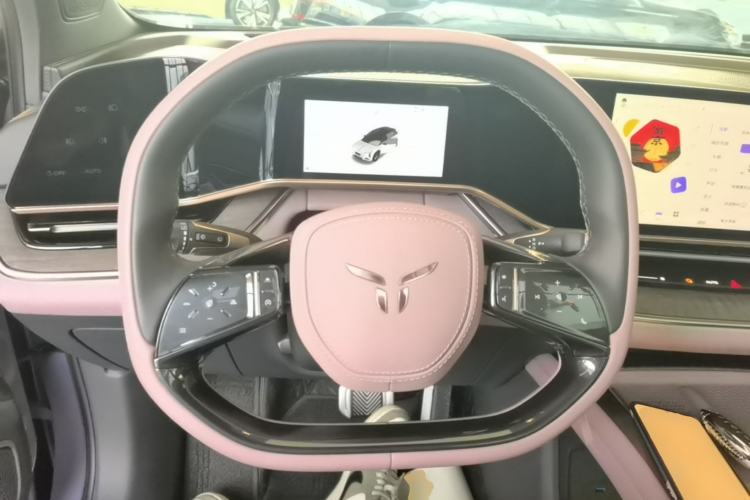 Used Hongqi Tiangong 08 2025 680 Ultra Four-Wheel-Drive Version Steering Wheel