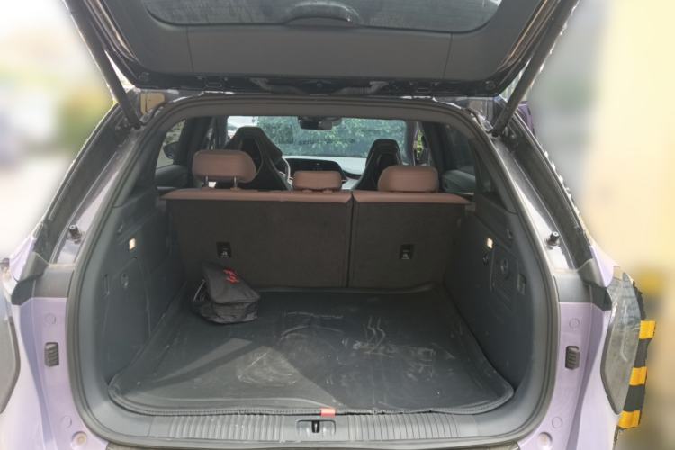Used Hongqi Tiangong 08 2025 680 Ultra Four-Wheel-Drive Version Trunk