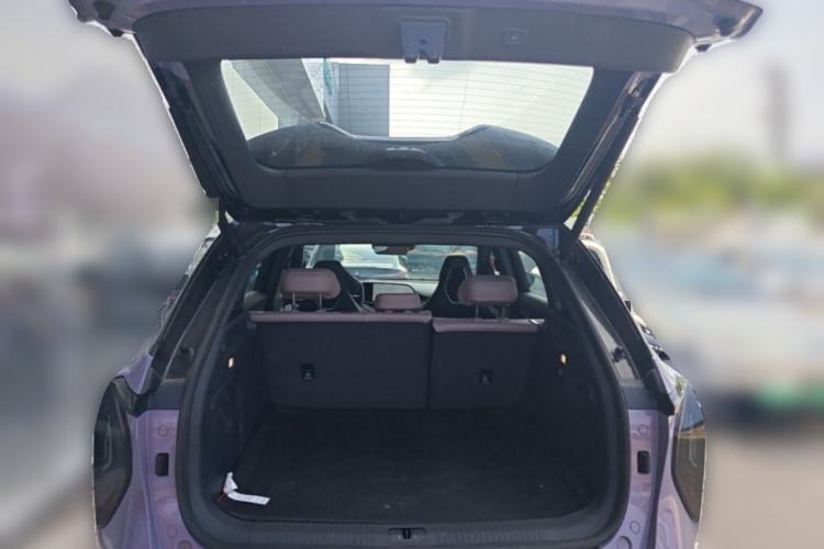Used Hongqi Tiangong 08 2025 680 Ultra Four-Wheel-Drive Version Trunk