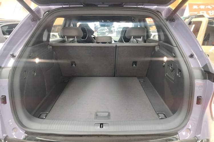 Used Hongqi Tiangong 08 2025 730 Smart Selection Edition Trunk