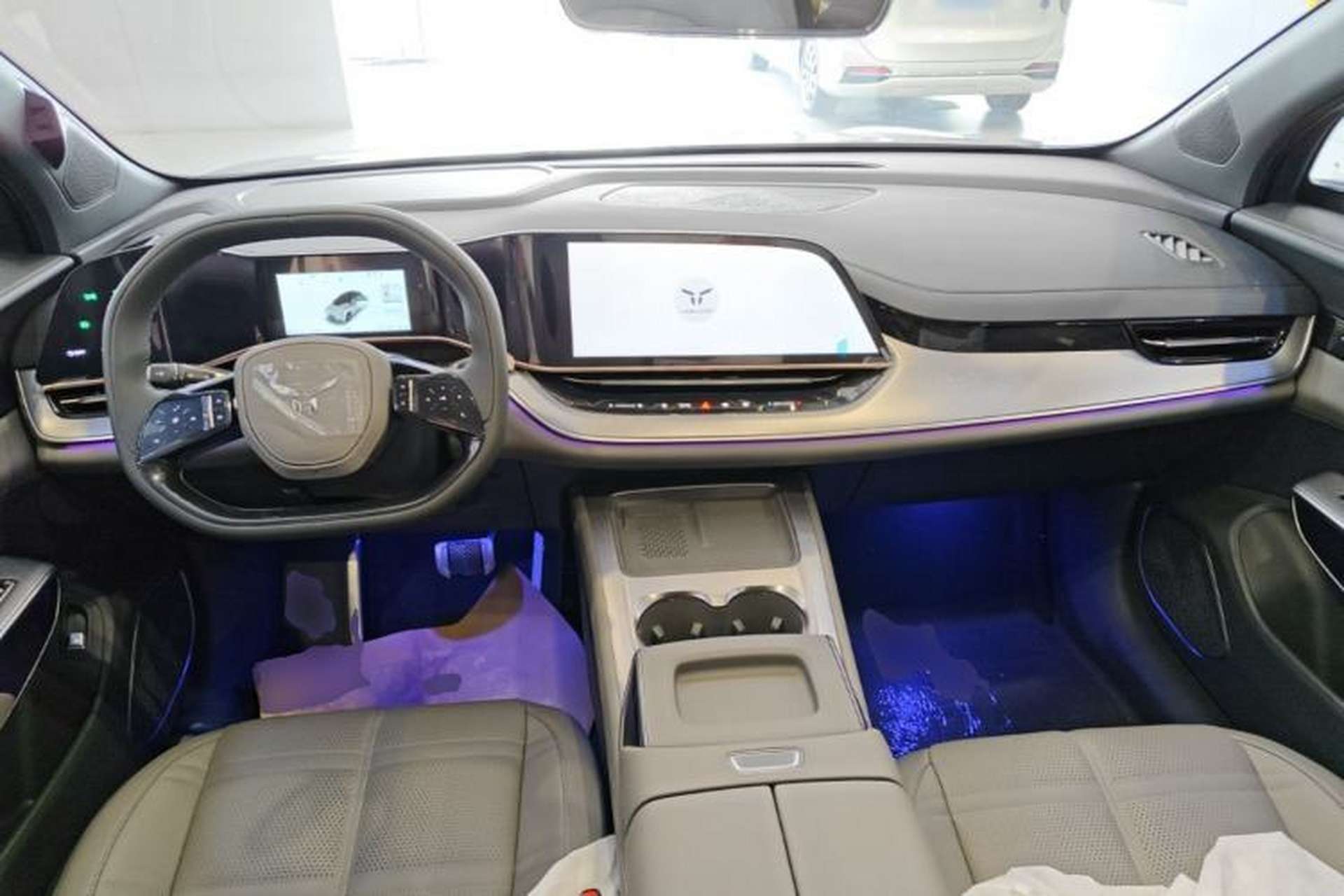 Used Hongqi Tiangong 08 2025 605 Pioneer Edition Center Console
