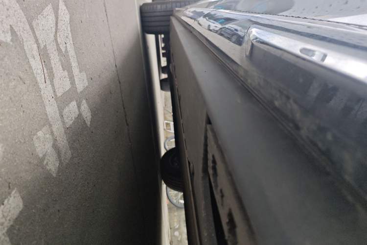 Used Hongqi Tiangong 08 2025 520 Max Rear-Drive Version Chassis Rear Left