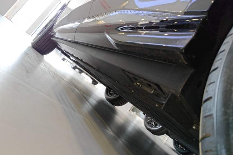 Used Hongqi Tiangong 08 2025 605 Pioneer Edition Left Side Sill