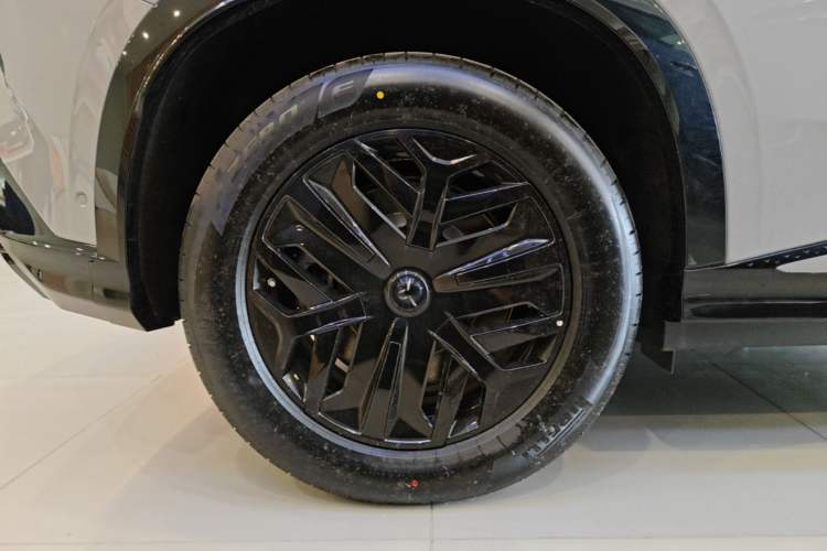 Used Hongqi Tiangong 08 2025 605 Pioneer Edition Right Rear Wheel Hub