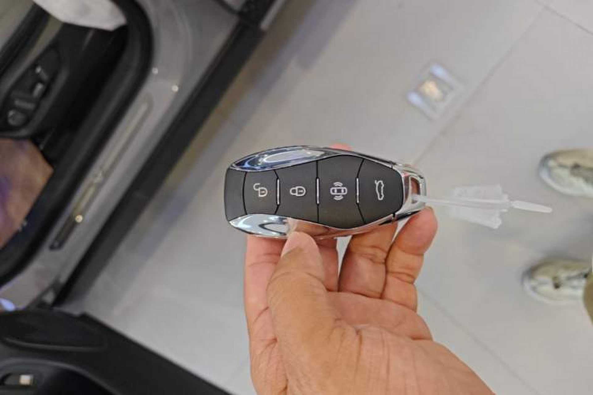 Used Hongqi Tiangong 08 2025 605 Pioneer Edition Vehicle Key