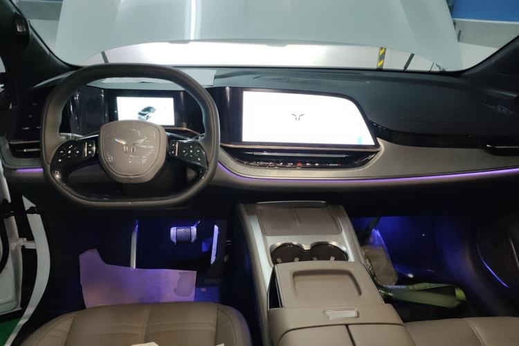 Used Hongqi Tiangong 08 2025 605 Pioneer Edition Center Console