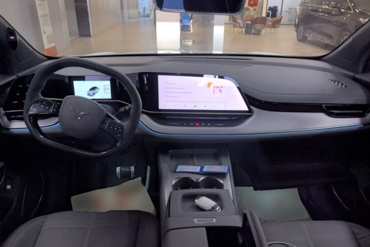 Used Hongqi Tiangong 08 2025 605 Pioneer Edition Center Console