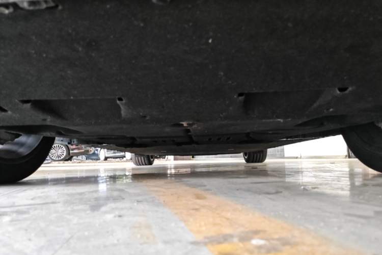 Used Hongqi Tiangong 08 2025 565 Ultra Four-Wheel Drive Version Chassis Front