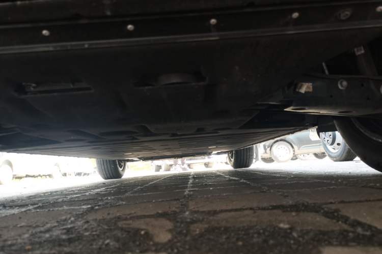 Used Hongqi Tiangong 08 2025 605 Pioneer Edition Chassis Rear