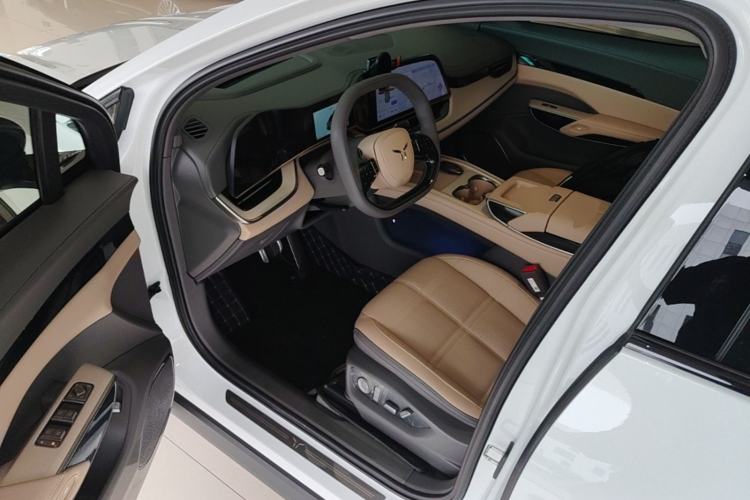 Used Hongqi Tiangong 08 2025 605 Max Rear-Drive Version Driver Seat