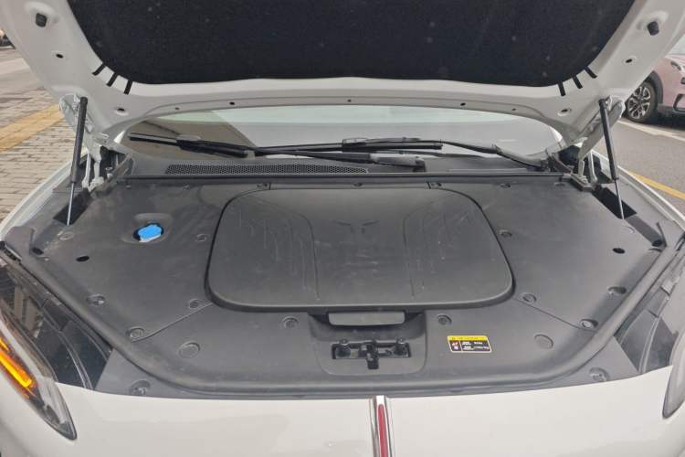 Used Hongqi Tiangong 08 2025 605 Smart Selection Edition Engine Bay