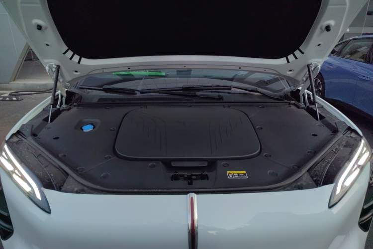 Used Hongqi Tiangong 08 2025 605 Pioneer Edition Engine Bay