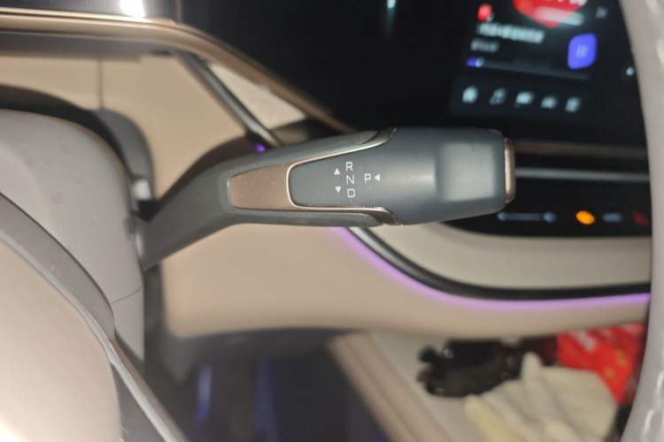 Used Hongqi Tiangong 08 2025 605 Smart Selection Edition Gear Lever