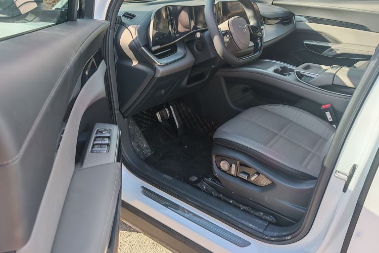 Used Hongqi Tiangong 08 2025 605 Pioneer Edition Interior 1