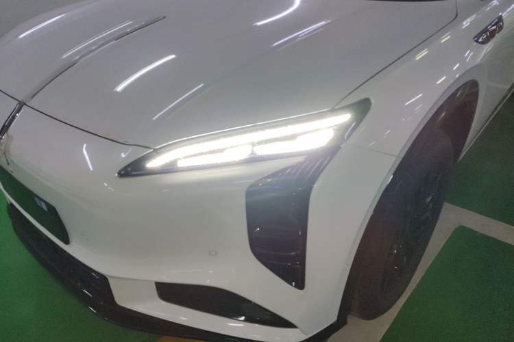 Used Hongqi Tiangong 08 2025 605 Pioneer Edition Left Front Headlight