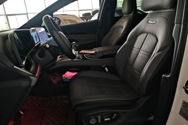 Used Hongqi Tiangong 08 2025 565 Ultra Four-Wheel Drive Version Left Front Seat