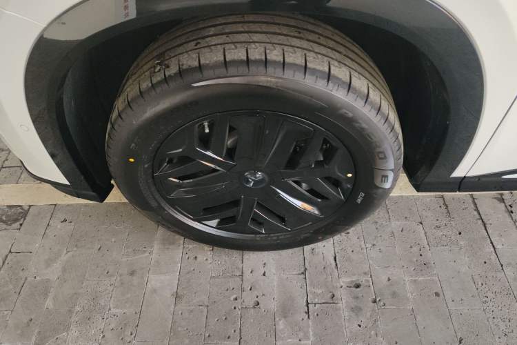 Used Hongqi Tiangong 08 2025 605 Pioneer Edition Left Front Wheel Hub