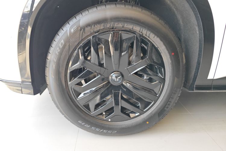 Used Hongqi Tiangong 08 2025 605 Pioneer Edition Left Front Wheel Hub