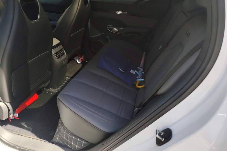 Used Hongqi Tiangong 08 2025 605 Pioneer Edition Left Rear Seat