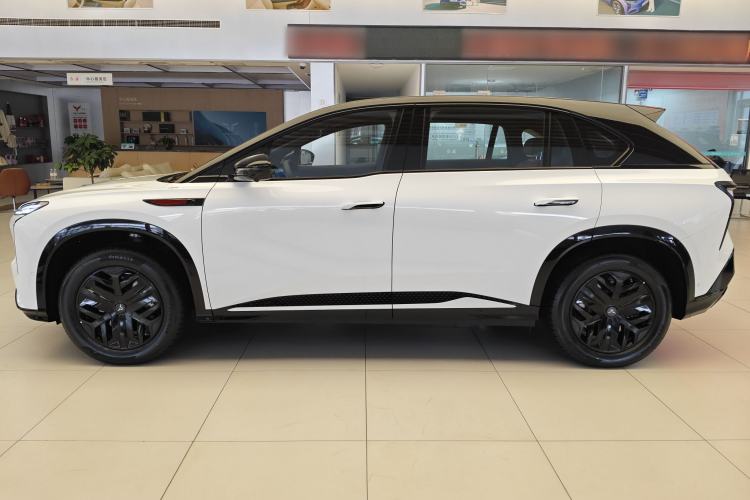 Used Hongqi Tiangong 08 2025 605 Pioneer Edition Left Side