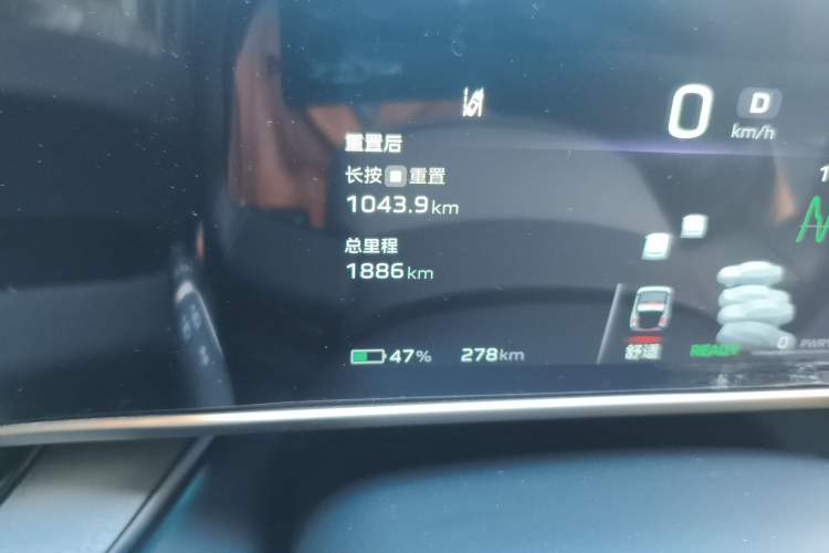 Used Hongqi Tiangong 08 2025 605 Pioneer Edition Odometer Close Up