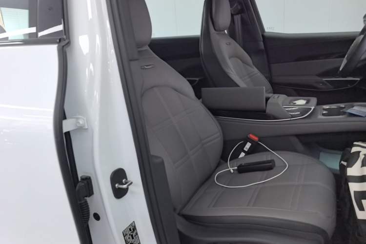 Used Hongqi Tiangong 08 2025 605 Pioneer Edition Right Front Seat