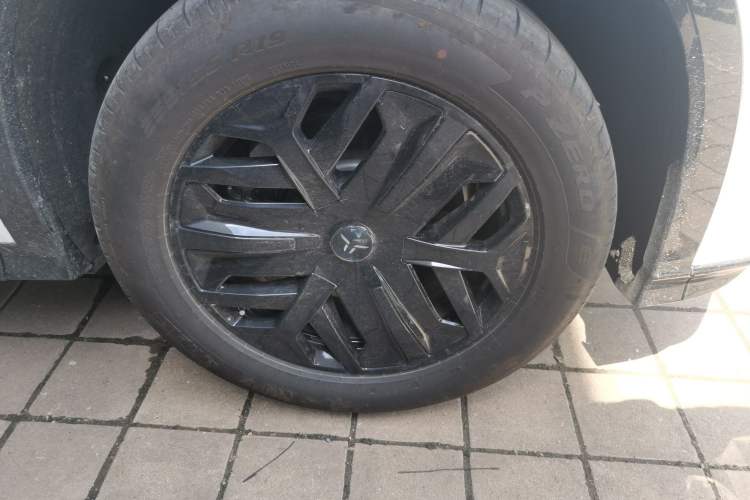 Used Hongqi Tiangong 08 2025 605 Pioneer Edition Right Front Wheel Hub