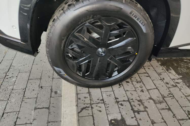 Used Hongqi Tiangong 08 2025 605 Pioneer Edition Right Rear Wheel Hub