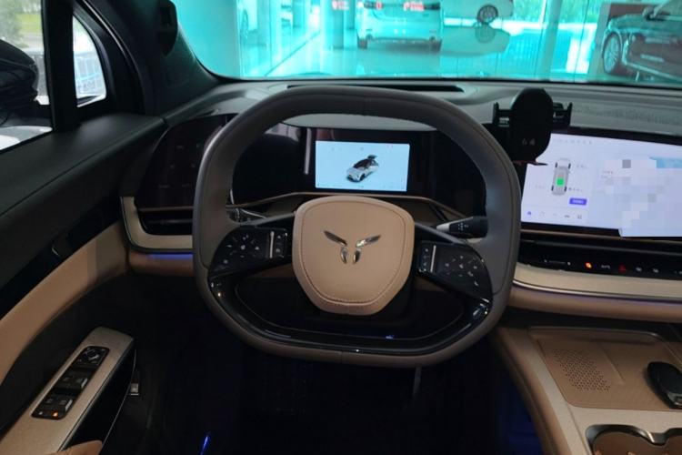 Used Hongqi Tiangong 08 2025 605 Max Rear-Drive Version Steering Wheel