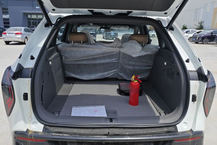 Used Hongqi Tiangong 08 2025 605 Pioneer Edition Trunk