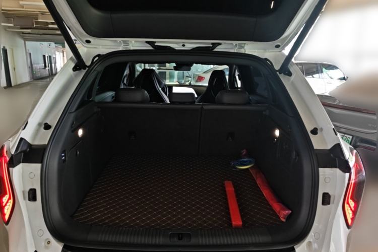 Used Hongqi Tiangong 08 2025 565 Ultra Four-Wheel Drive Version Trunk