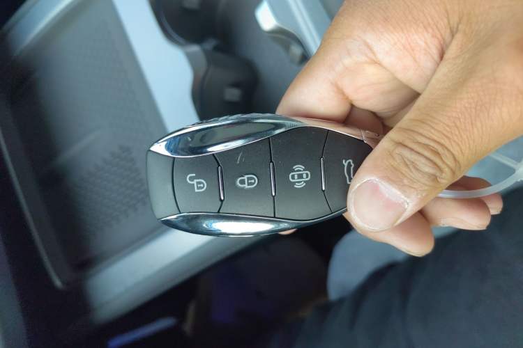 Used Hongqi Tiangong 08 2025 605 Pioneer Edition Vehicle Key