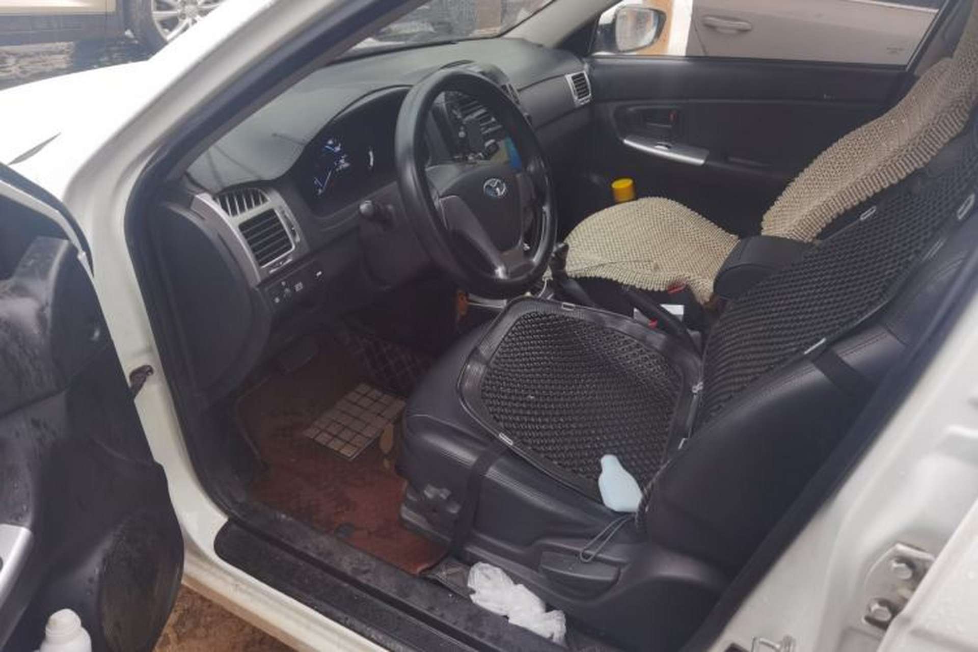 Used HORKI 300E 2017 Standard Model Driver Seat